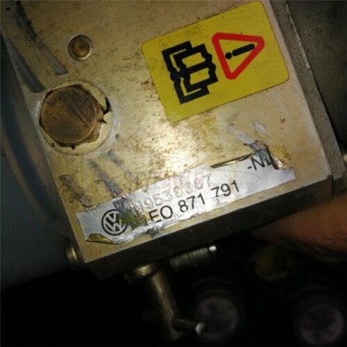 bomba capota vw golf cabrio 1e0871791
