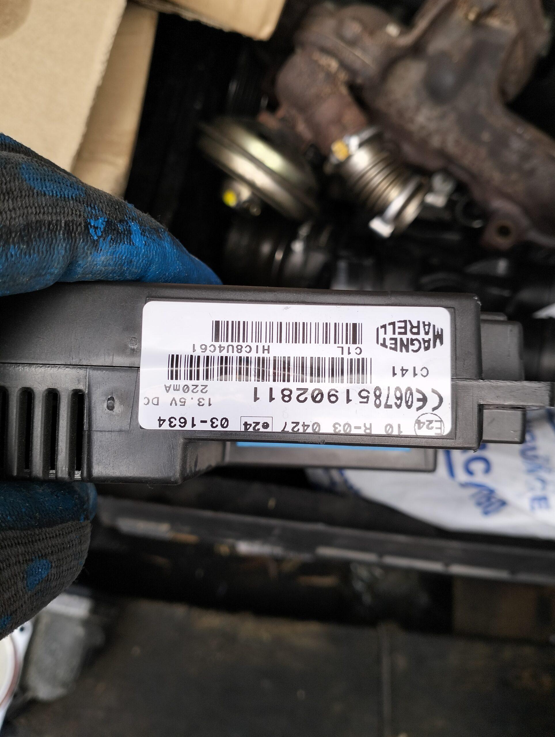 centralita BLUETOOTH fiat 500 51902811