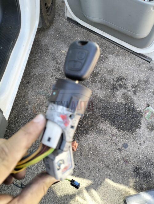 conmutador de arranque para peugeot partner (s2) 1.9 diesel referencia OEM IAM 9632897680 - Imagen 3
