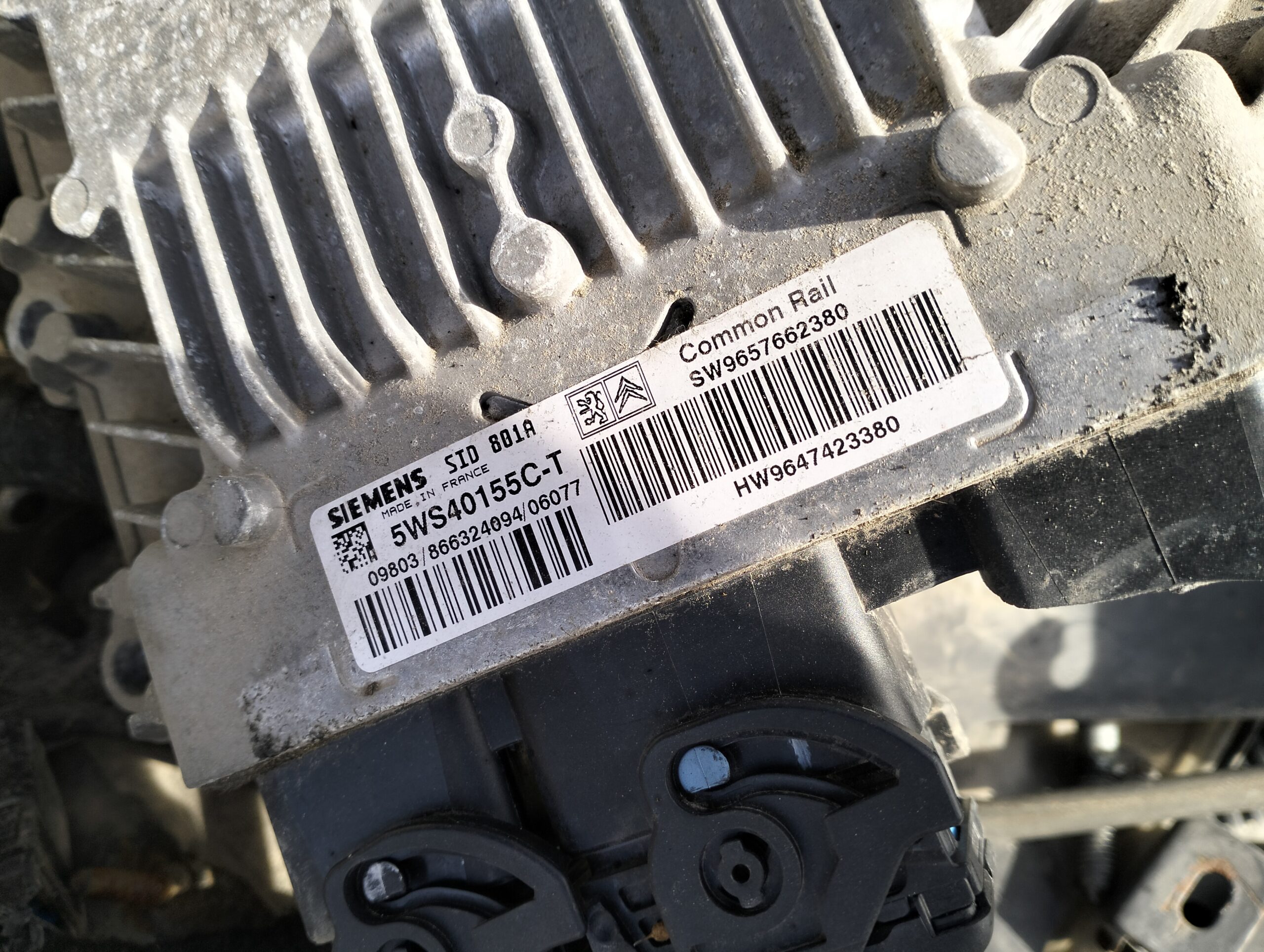 centralita CITROEN BERLINGO 2.0 5WS40155C-T 5WS40155CT SID801A SW9657662380