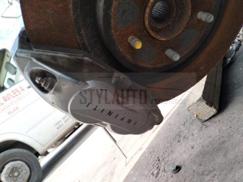 pinzas de frenos delanteras infinity fx37