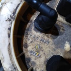 7l8919679f Aforador Audi Q7 4.2 TDI Quattro