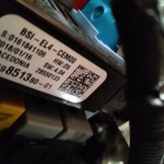 CAJA RELES FUSIBLES · Referencia pieza: 9819851380 · Vehículo: CITROEN C4 PICASSO II C4 PICASSO