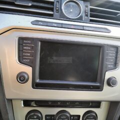 pantalla navegacion vw passat 3cz año 2017
