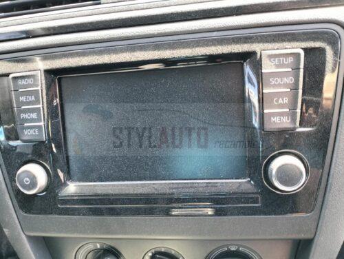 radio pantalla skoda spaceback 1.4 tdi