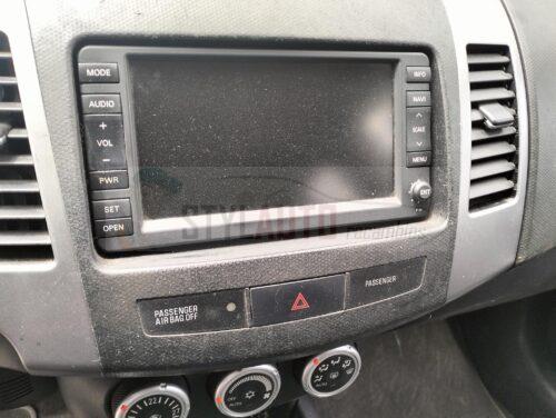 pantalla navegacion nasvegador peugeot 4007