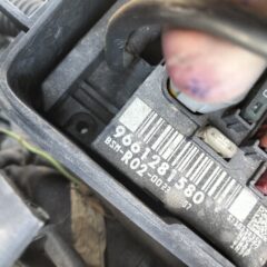 Caja de relés / fusibles de Peugeot 407 (6d_) 2004-2010 9661281580 / 9661281580