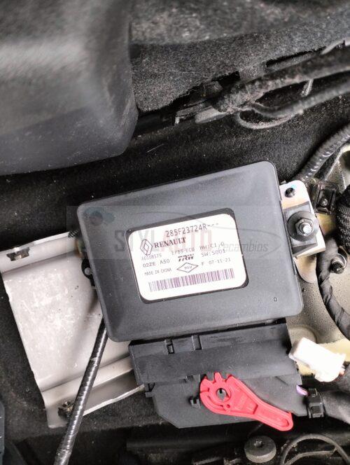 MODULO ELECTRONICO 285F23724R A010B575 TRW. RENAULT CAPTUR II