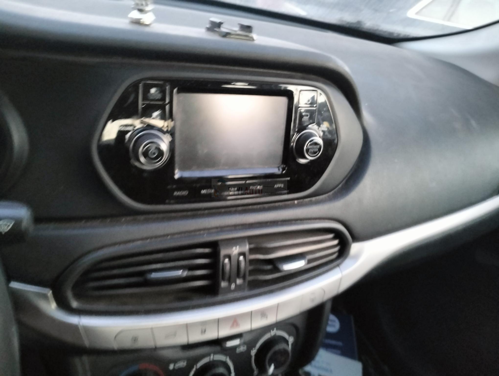 radio pantalla fiat tipo 1.3 cdti