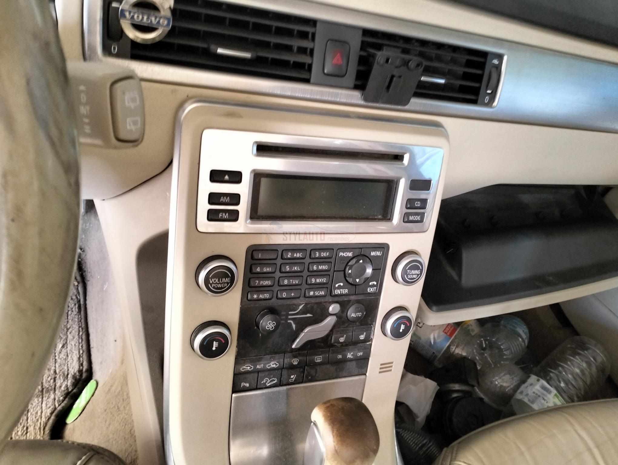 radio cd volvo xc70 2.4d