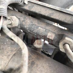 0445214100 ref sensor 0281002706 bosch. Recambio de automóvil de segunda mano de rampa inyectora para iveco daily