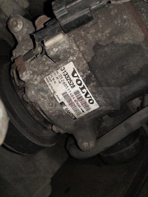 COMPRESOR AIRE ACONDICIONADO 31332528 030647025B4 VOLVO XC60