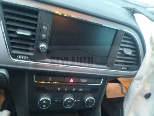 pantalla navegador seat leon mk3