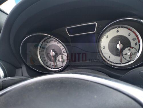 cuadro relojes mercedes cla cdi w117
