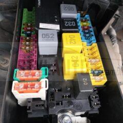 caja de fusibles Mercedes-Benz Clase V 220d Modelo 447 Monovolumen,