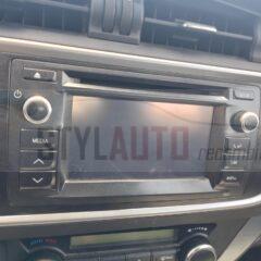 pantalla navegador TOYOTA Auris 1.8 140H Hybrid Feel 2017