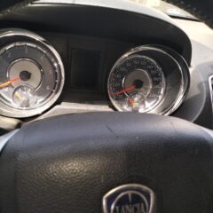 cuadro de relojes lancia voyaguer 2.8 crd