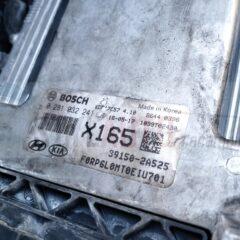 0281032241 - 391502A525 - EDC17C57 - X165 - 4.10 BOSCH. Recambio de centralita motor uce para kia carens ( ) 1.7 crdi cat